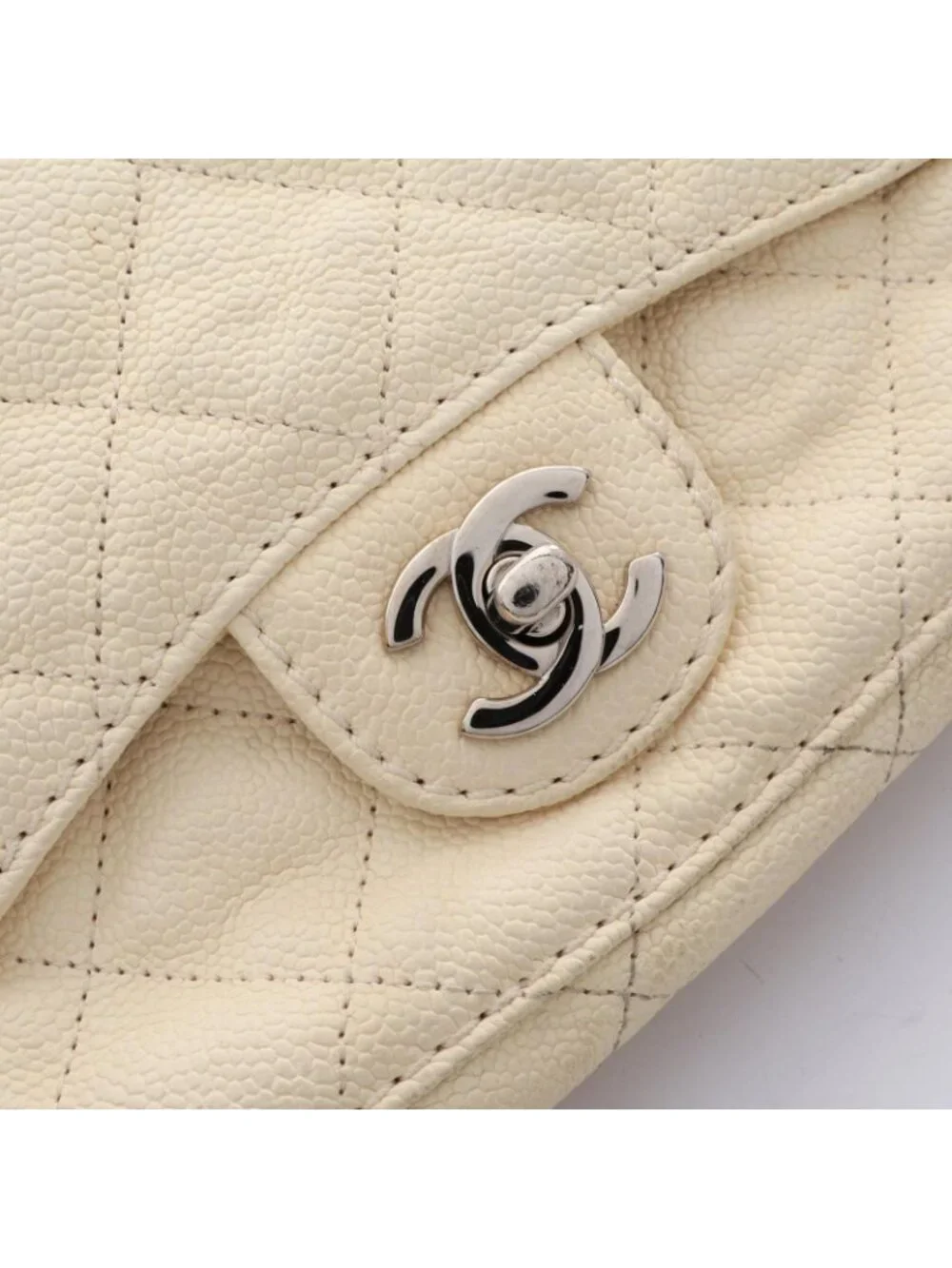 Chanel Shoulder Bag Quilted Cream Caviar Leather Chain